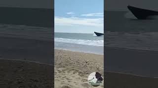 🚤 Una narcolancha llega a las costas de Huelva.