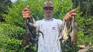FROM FISHING TO FROG GIGGING! South Carolina Night Adventure On A Private Pond! 🐸🎣