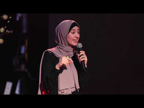 المرأة بين الدماغ والمجتمع | Joman Natsheh | TEDxAlQudsUniversity