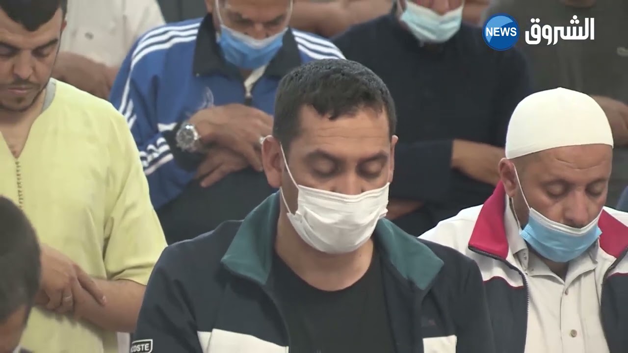 فرسان التراويح الإمام عبد الحليم حاجيح حافظ ومرتل لكتاب الله بالمسجد الكبيرلولاية بسكرة