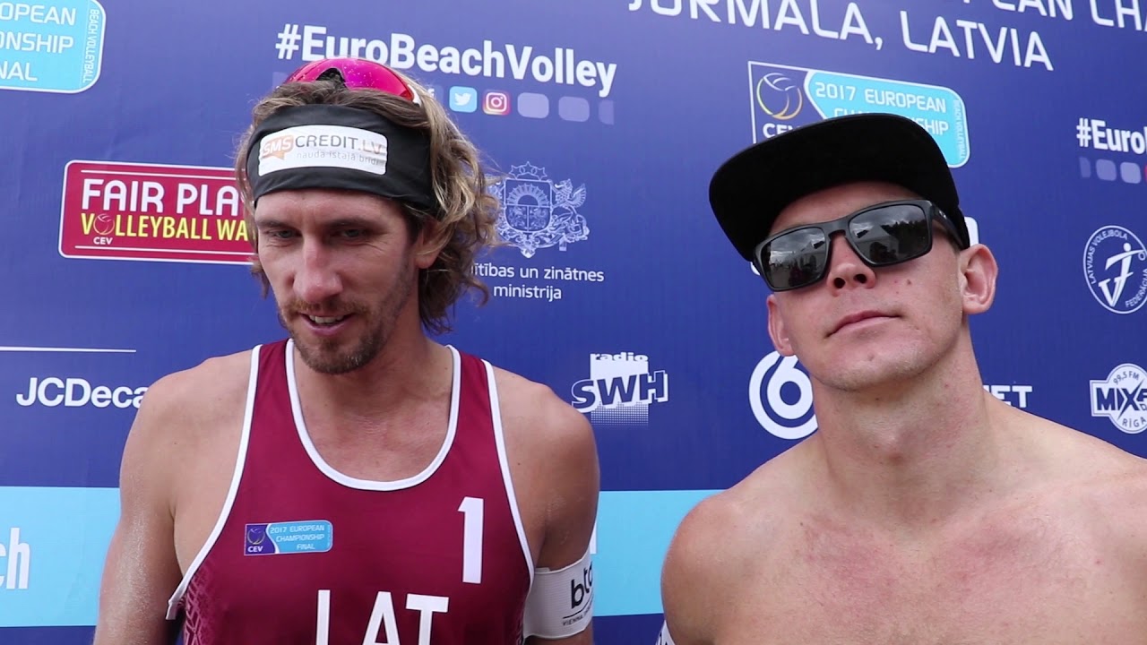 Jānis Šmēdiņš un Aleksandrs Samoilovs #EuroBeachVolley - YouTube