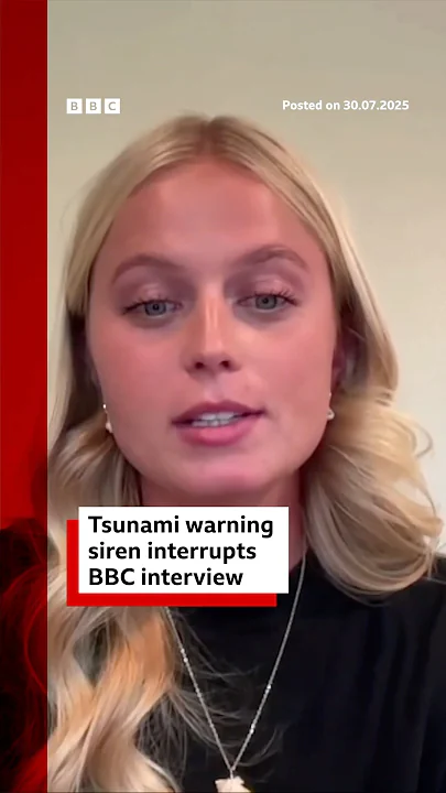 Tsunami warning siren interrupts BBC interview. #Tsunami #Hawaii #BBCNews