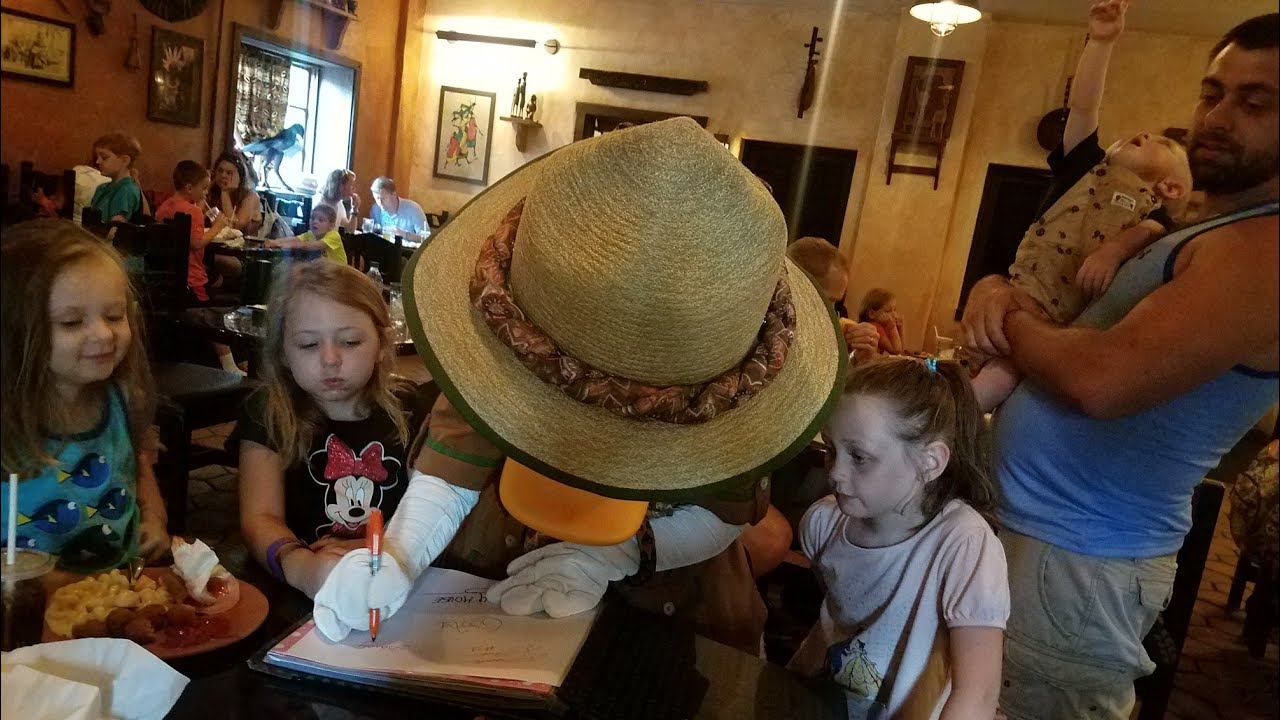 Meeting Characters At Tusker House Character Dining