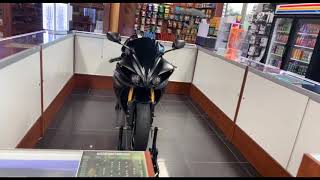 Download lagu Yamaha r1 Night Lovell - Dark Light