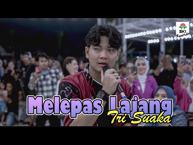 Melepas Lajang - Tri Suaka (Official Music Video) class=