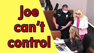 Police Chief: A Threat? NO! It’s a PROMISE!!! | Leon Valley, Texas Police (Joe Salvaggio)
Leon Valley Police Chief Joe Salvaggio appears to want to control everyone and everything except he cant always get his way.
If youd like to see more videos like this one, please consider sending a donation of $5, $20, $100, or more.
*** ♥ Support my Work ♥ *** 📸🏦
✅ PayPal: https://www.paypal.me/JRPulliam
✅ Patreon (recurring donation): https://www.patreon.com/join/JustinPulliam
📬 Mail: PO Box 132, Old Ocean, Texas 77463
With your help, you and I will create important change.
📺 Subscribe: https://www.youtube.com/JustinPulliam?sub_confirmation=1
Subscribe to Justin Pulliam and enable all notifications (click/hold 🔔 bell icon) so you don’t miss exclusive government secrets and the stories that matter most to you.
🎥 LIVE YouTube Channel: https://youtube.com/JustinPulliamLive
👋 Facebook: https://www.facebook.com/JustinPulliamShow
📢 Twitter: https://twitter.com/JustinPulliam
💻 Email: JustinPulliam@gmail.com
☎ Phone: 979-246-4545 Police Chief: A Threat? NO! It’s a PROMISE!!! | Leon Valley, Texas Police (Joe Salvaggio)