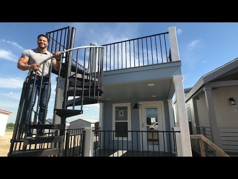 most-amazing-tiny-home-with-rooftop-terrace-and-double-lofts