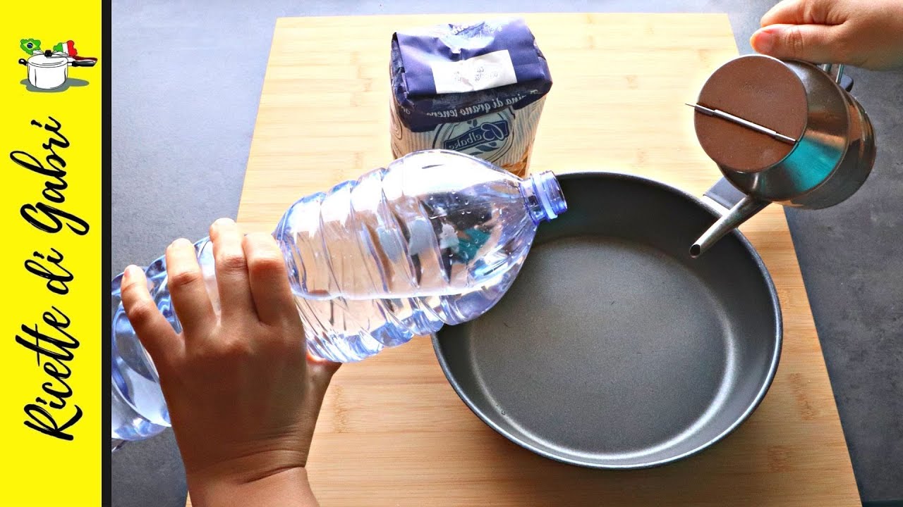 Мгновенно на сковороде! ТОЛЬКО МУКА, МАСЛО и ВОДА Вкусный рецепт для субботнего вечера Габри