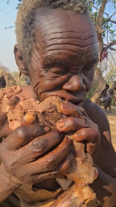 🐒hands🐒 #chaaba #hadzabetribe #dudukwe #foryou #trendingvideo #safarichanel #africancrazylife #viral