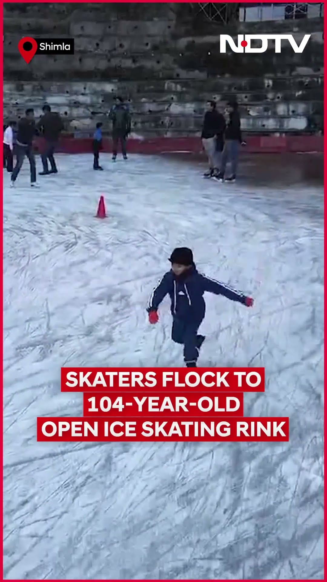 Shimla Tourist Places |  Shimla: Skaters Flock to 104-Year-Old Open Ice Skating Rink