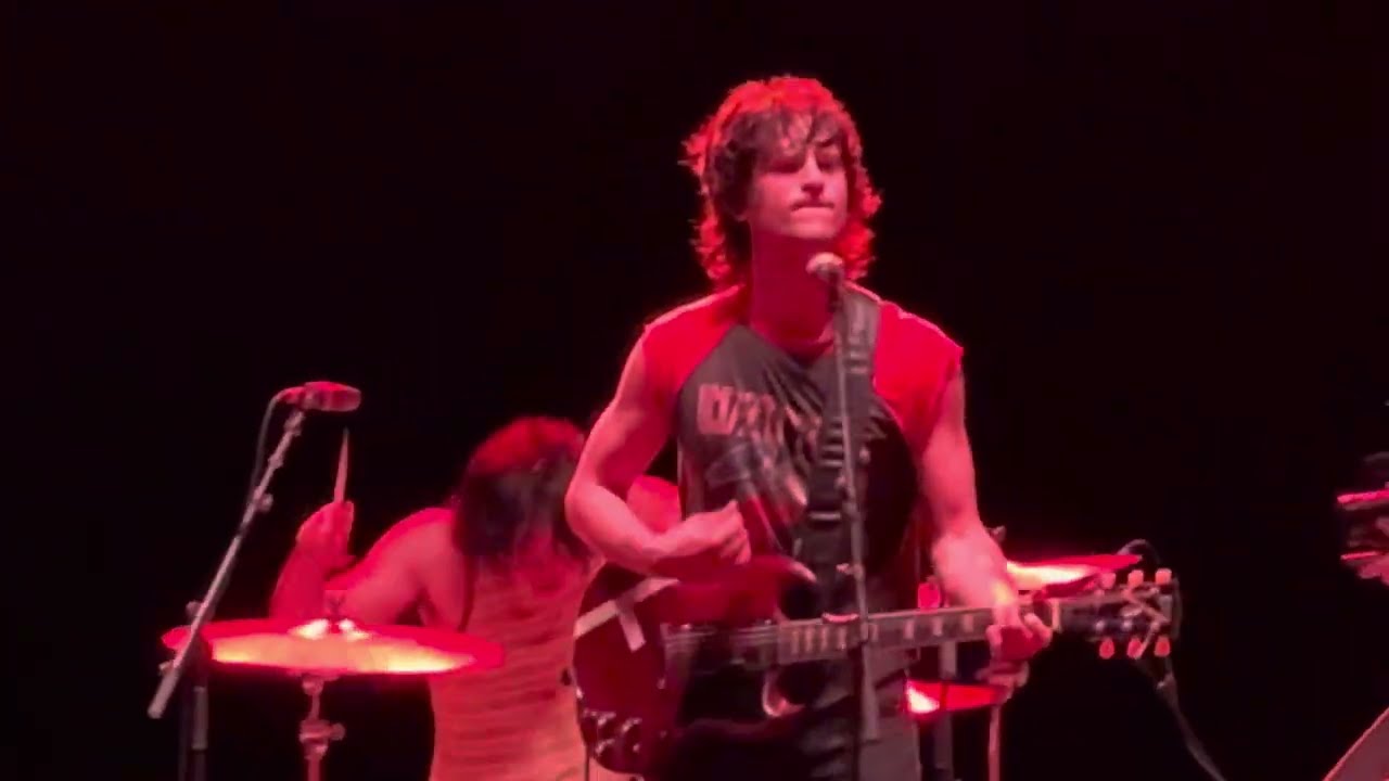 Telescreens - Lost Ants (live in Boston, MA 4/12/25)