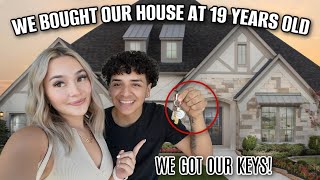 WE GOT OUR NEW HOUSE !! getting the keys + settling in