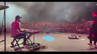 Dylan Scott - Nobody (Live with crowd)