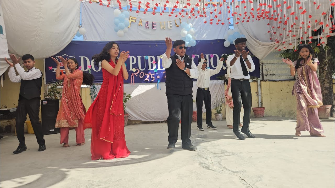 Girls dance 10 by class 9 (Farewell party) - YouTube