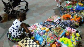 Buy the game from the street شراء الألعاب من الشارع screenshot 4