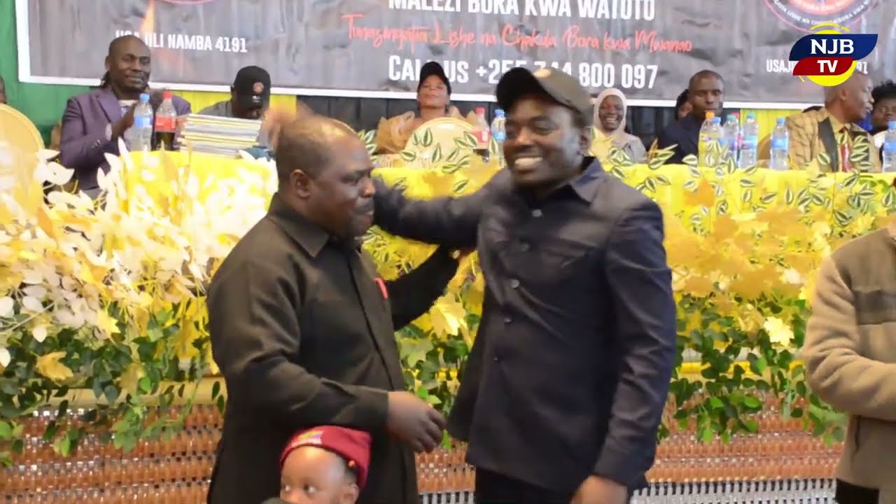 MWAMBULA AELEZA SABABU ZA KUADHIMISHA MIAKA 10 YA VITUO VYA KULEA WATOTO ATOA ZAWADI KWA WALIMU NA W