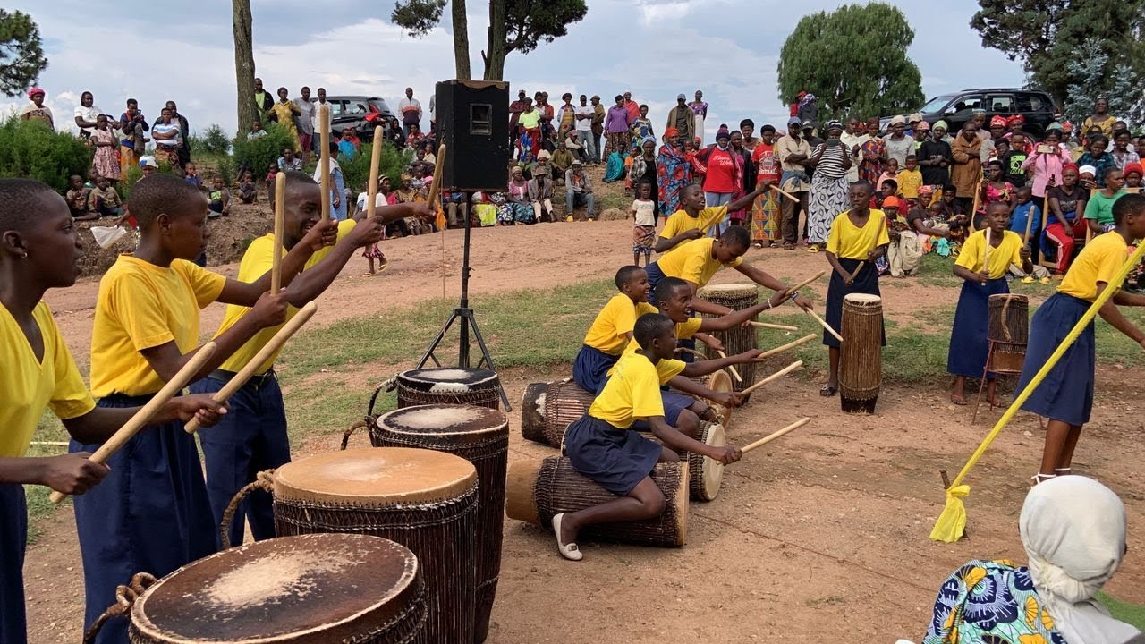 Umurishyo w'ingoma | Nzaramutsa umwana twareranywe | Umuco nyarwanda