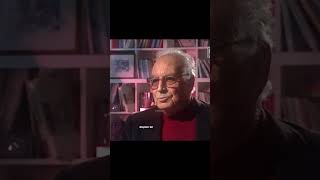 Yaşar Kemalin Orhan Veliye Yazdırdığı Şiir, Mapushane Içinde Üç Ağaç Incir Şiirini Okuyor.