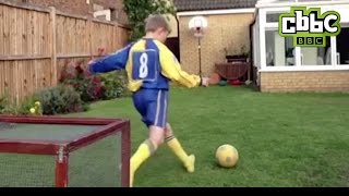 Amazing Football Trick Shot - MOTD Kickabout