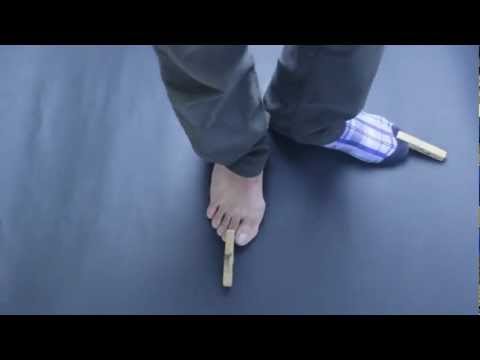 هاتي بوسة يا بت مهرجان الوسادة الخالية    