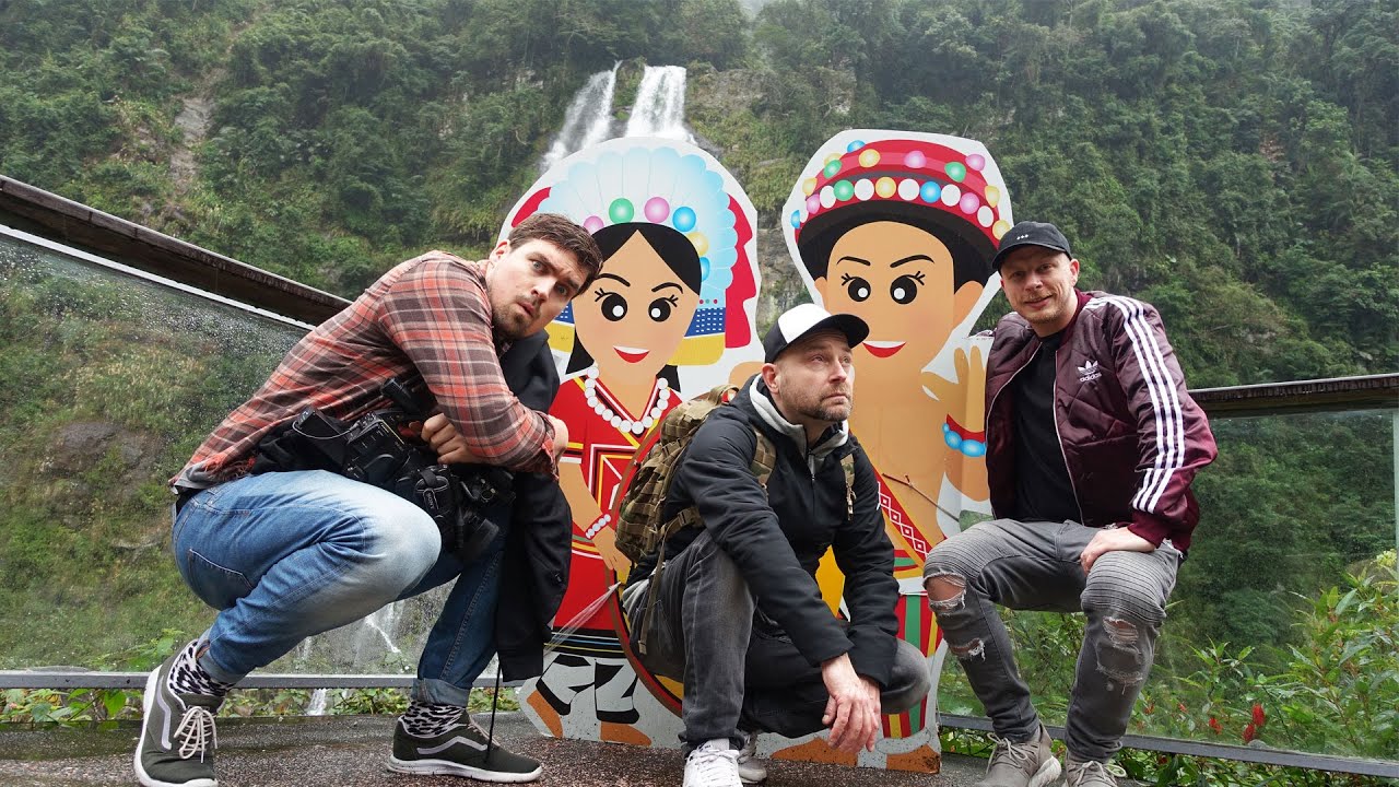 Premium Asia Roadtrip: Rumble in the Jungle!