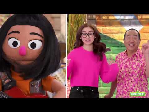See Us Coming Together Song with Ji-Young, Elmo, and their friends! - Funny video for babys