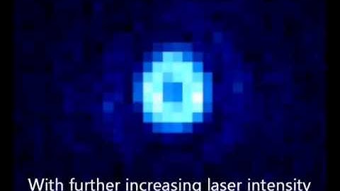 Plasmon resonance tuning of a single gold nanoparticle by laser-induced melting