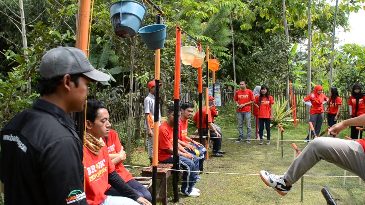 RAFTING OUTBOUND DI BATU MALANG