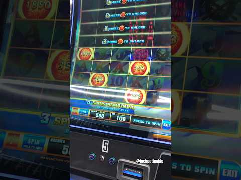 Handpay Hitting with @SuzannesIHeartVideoPoker at Red Rock! #videopoker,#casino,#gambling