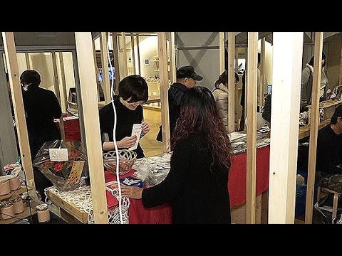 銀座に出店　今なら１日1200円　起業家もシニアも集う