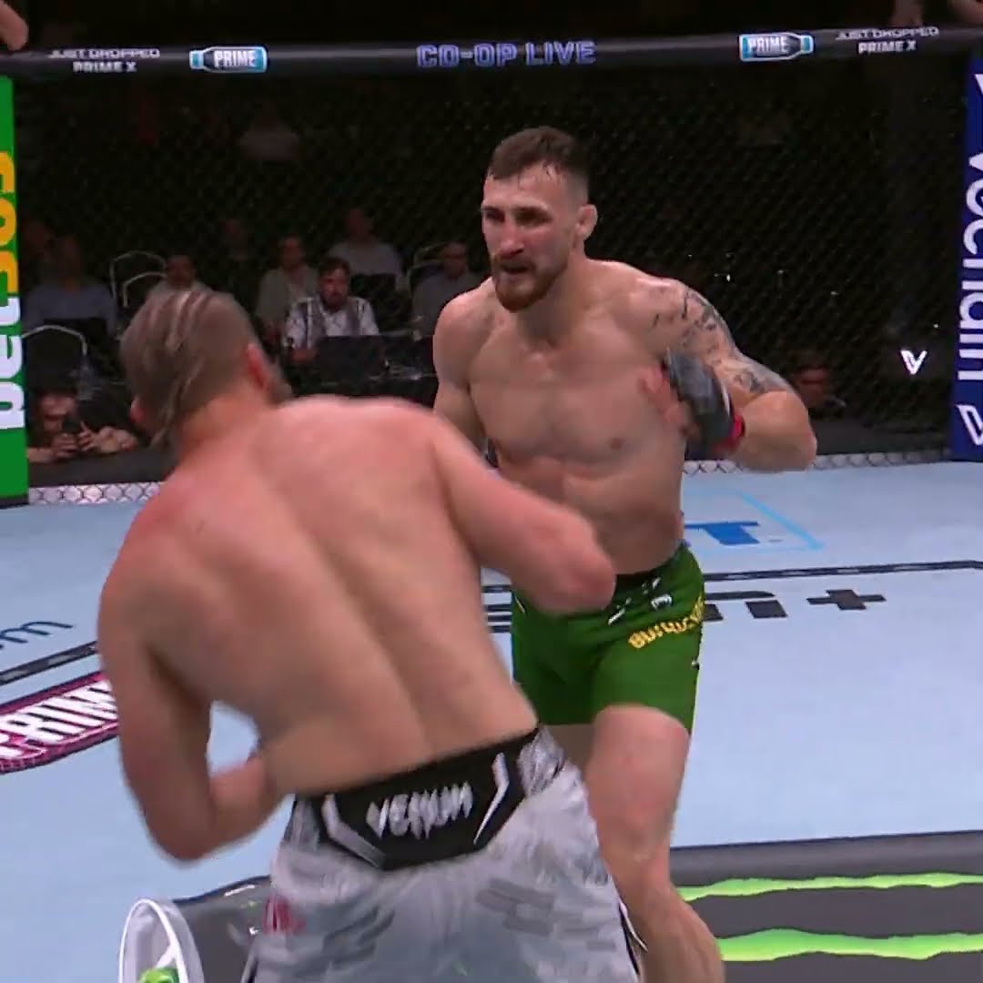 NASTY QUESTION MARK KICK ? #ufc