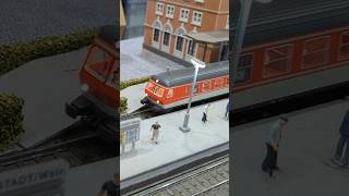 locomotieven en wagons modelbaan