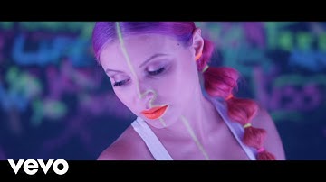 Marta Gałuszewska - That
