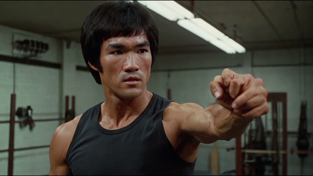 Is Learning Bruce Lee's FEAR Strike REALLY Worth Your Time?