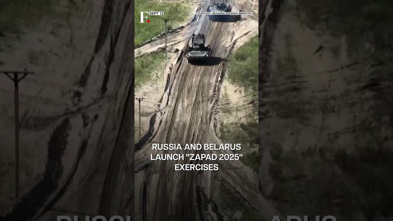 Watch Russian Aircraft With Ballistic Missiles Fly Over Barents Sea In Zapad 2025 Drills N18G