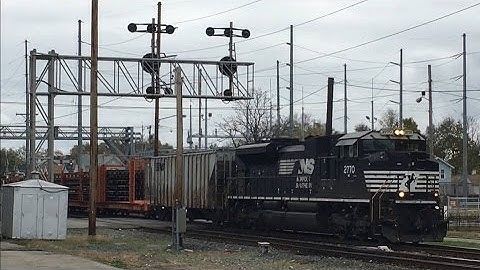 Continuous Welded Rail Train!  Loaded Rail Train Going Around Sharp Curve, OLD STUFF!!  B&O Signals