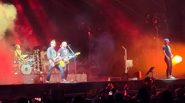 blink-182 Perform 
