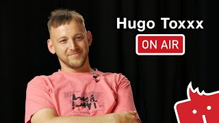 Hugo Toxxx ON AIR: „Všechny moje beefy souvisely s obhajobou žánru.”