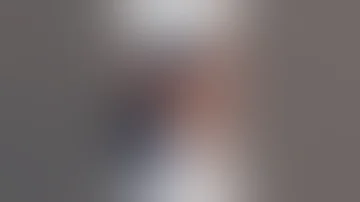 بنت حقيقيه ولا دميه 