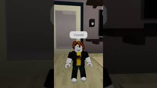 Bacon goes to Canada 🇨🇦 #viral #trending #shorts #youtubeshorts #roblox #brookhaven