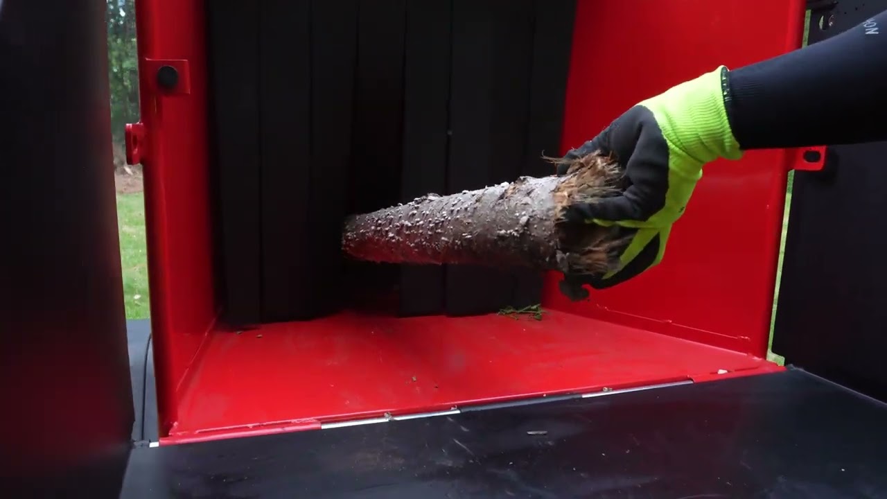 How to Use MechMaxx Honda 7'' Hydraulic Feeding Wood Chipper DCH7