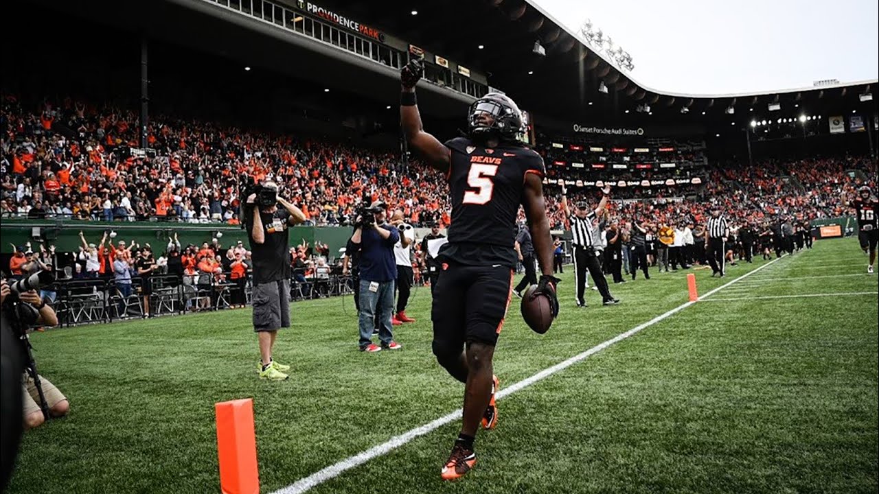 Oregon State scores 10 TDs in 6828 victory over Montana State, remains