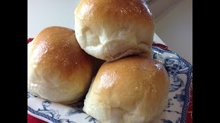 Amy's Bread Machine Dinner Rolls