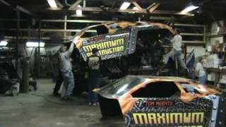 CrushCars.com Tom Meents MaxD Body Goes On...