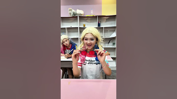Harley Quinn used this method to bring lipstick into the classroom#Harley Quinn #joker