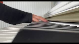 Aybüke Uyar - Gel Öpem Seni