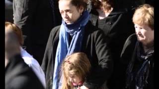 PHILIP SEYMOUR HOFFMAN : Wake and Funeral Pics (2/7/14)