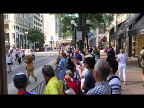 Video: Los principales desfiles de Chicago