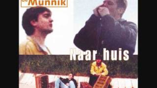 Vignette de la vidéo "Naar huis - Acda en de Munnik"