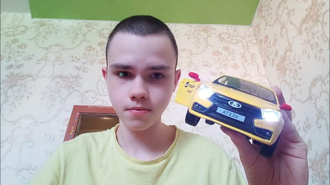 Яндекс GO Машинка Такси модель Lada Vesta 1:24 свет и звук открываются ...